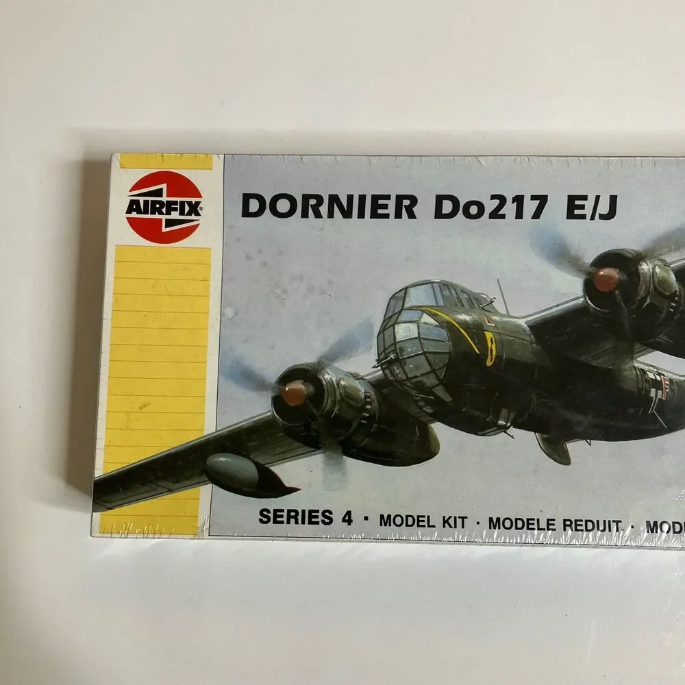 AIRFIX 04020 GERMAN DORNIER DO 217J-1 NIGHTFIGHTER 1/72 SCALE MODEL KIT Sealed